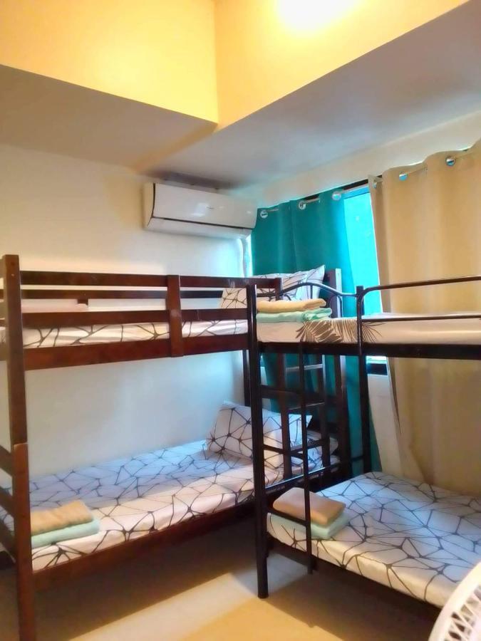 Comfy Bunkbeds At Bsa Hostel Mandaluyong Exterior photo